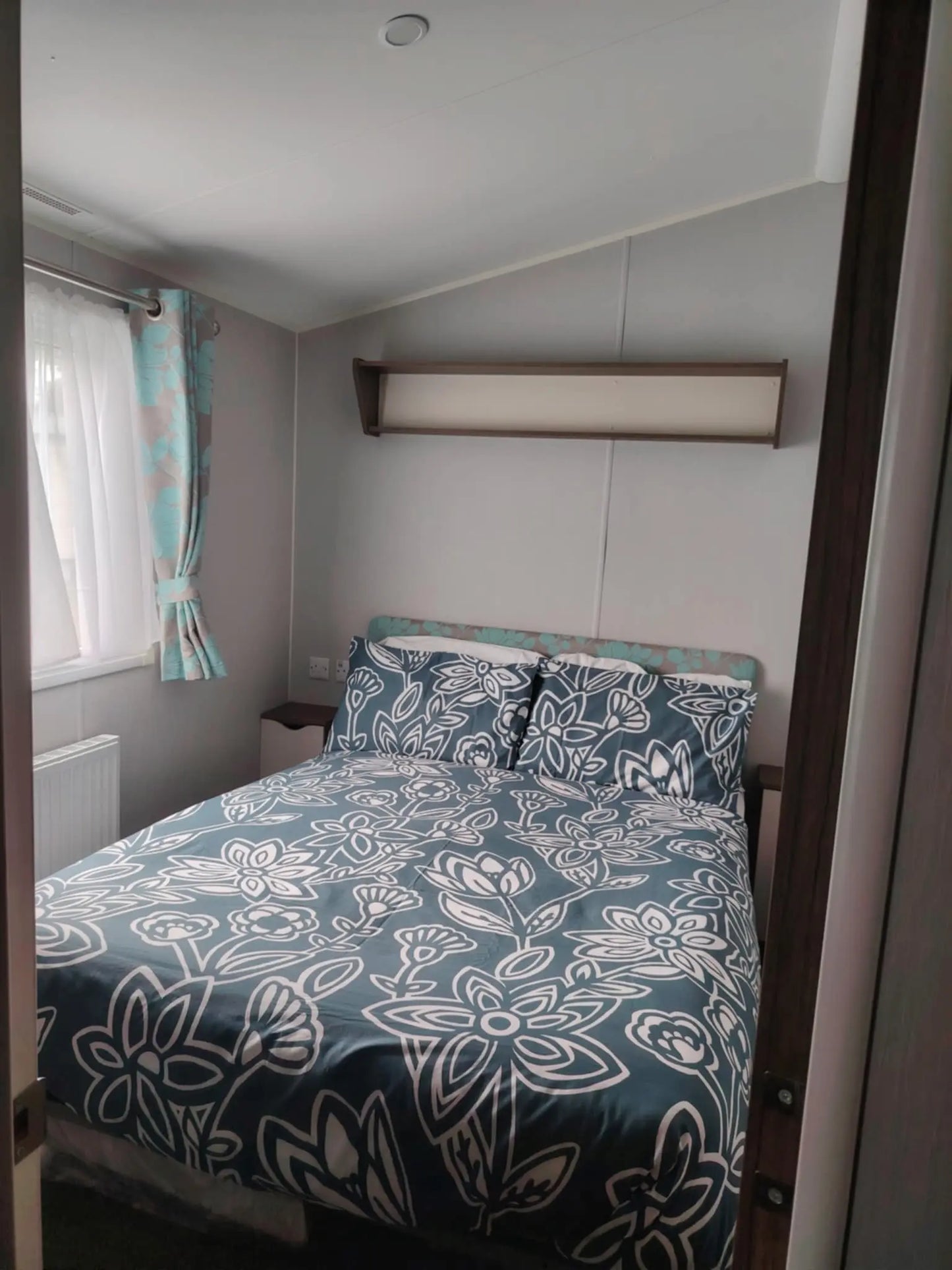 A Butlins caravan double bedroom with free bedding included